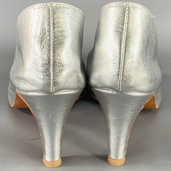 MARTINIANO Size 7.5 Metallic Silver Kidskin Leather Pointed Toe Pumps - Picture 3 of 10